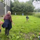 Wilde (bijen en) kindjes deel 1